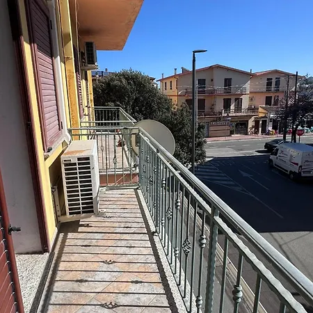 5 La Caletta