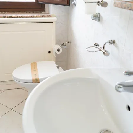5 Apartman *