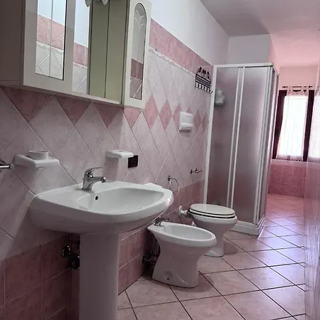 Appartement 5 *