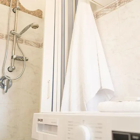Apartment 5 *
