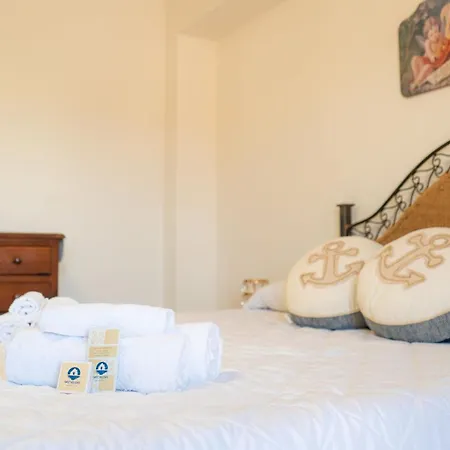 5 Apartment *