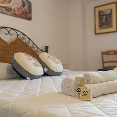 5 * La Caletta