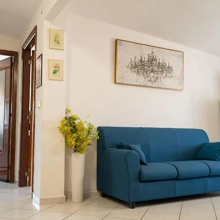 5 Apartment